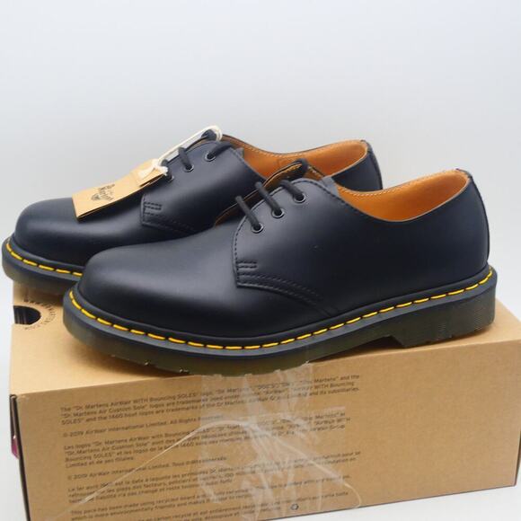 Dr. Martens Shoes - NEW Dr. Martens 1461 Shoes Women's 9 Smooth Leather Oxford Black